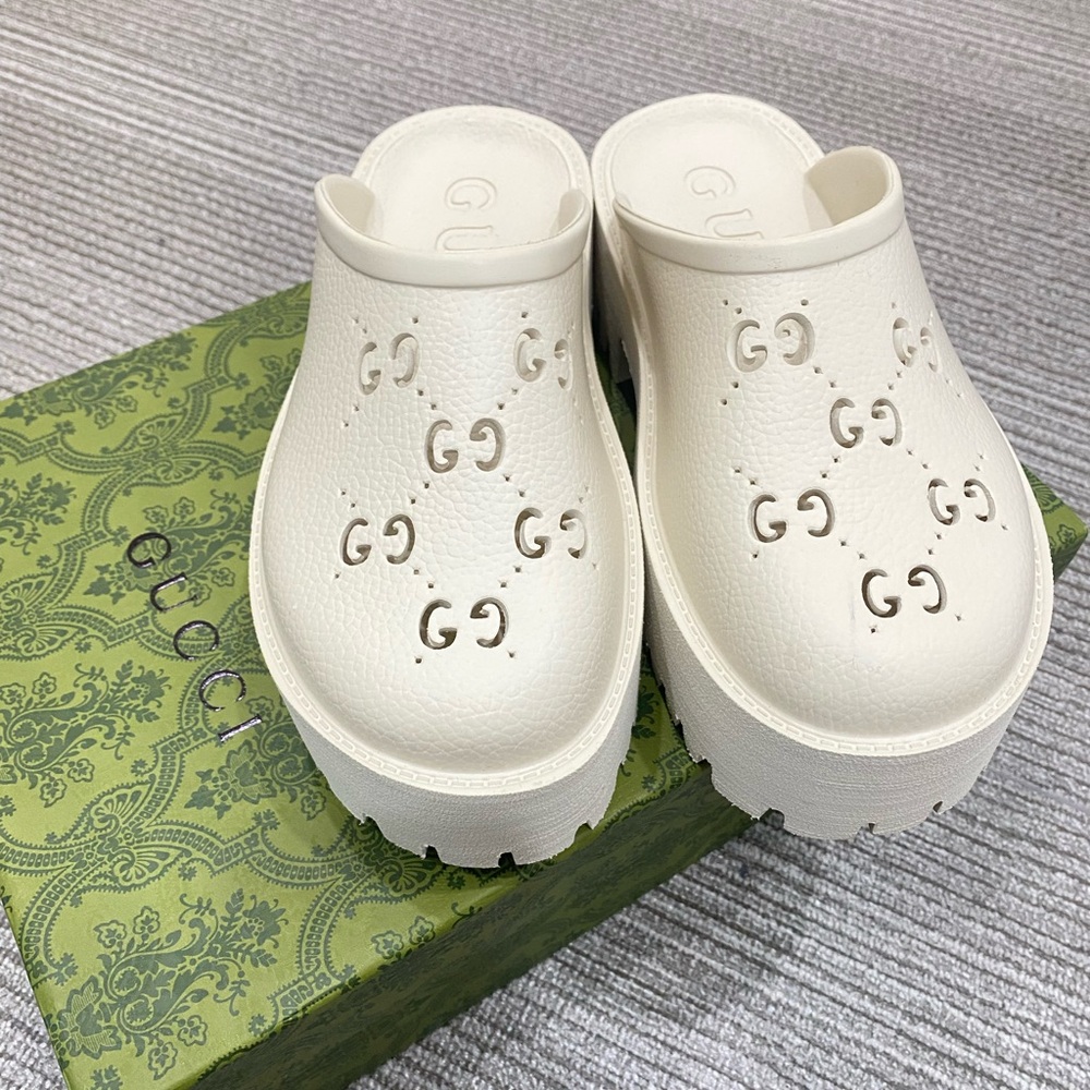 Gucci Women White Sandals
